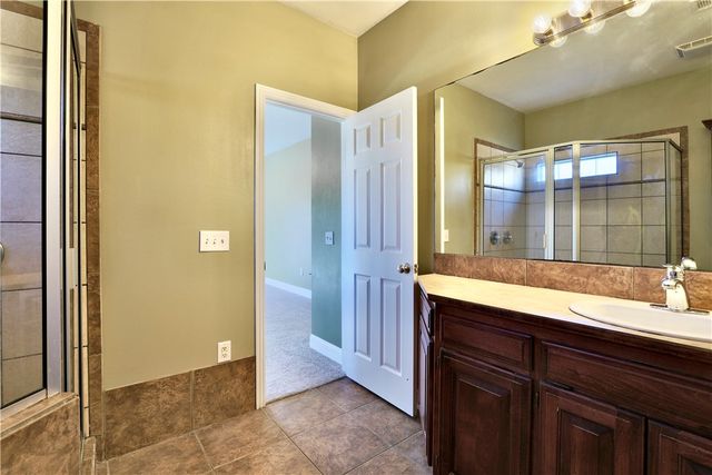 15076 Crawford Point Road, Rogers, AR 72756