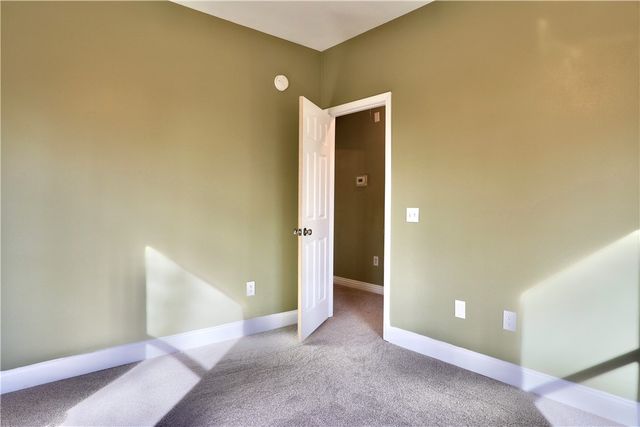 15076 Crawford Point Road, Rogers, AR 72756