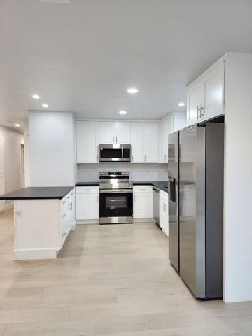 2413 Cordova Ln, Rancho Cordova, CA 95670