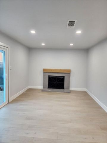 2413 Cordova Ln, Rancho Cordova, CA 95670