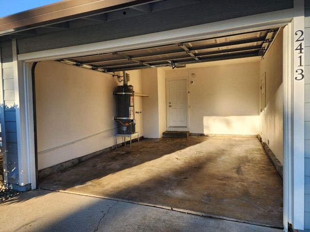 2413 Cordova Ln, Rancho Cordova, CA 95670