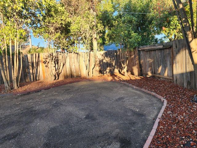 2413 Cordova Ln, Rancho Cordova, CA 95670