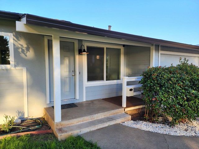 2413 Cordova Ln, Rancho Cordova, CA 95670