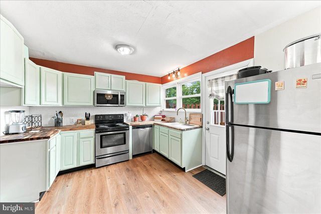 411 COWGILL ST, Dover, DE 19901