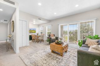 11025 S GRAPEVINE CV #B205, Sandy, UT 84070