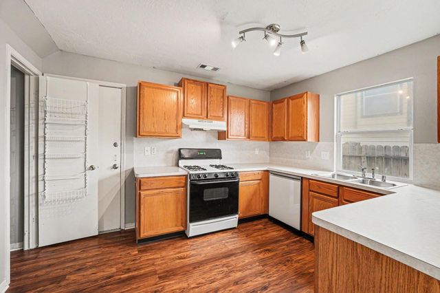 11842 Sardis Lake Drive, Tomball, TX 77375