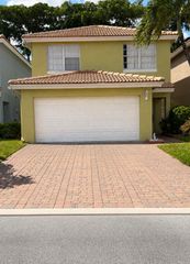 3357 COMMODORE Court, West Palm Beach, FL 33411