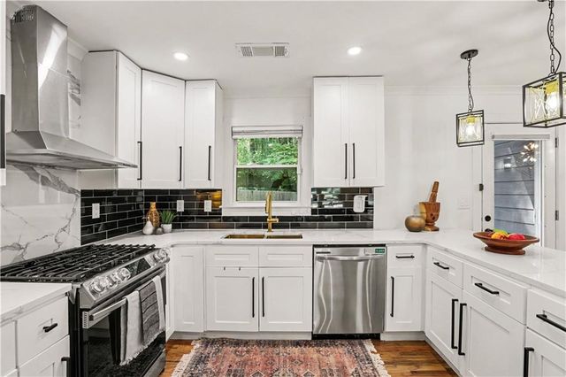 2596 Shetland Drive, Decatur, GA 30033