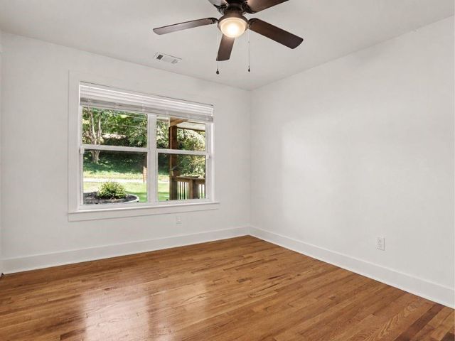 2596 Shetland Drive, Decatur, GA 30033