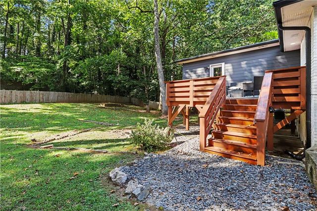 2596 Shetland Drive, Decatur, GA 30033