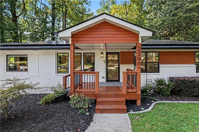 2596 Shetland Drive, Decatur, GA 30033
