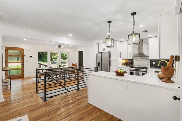 2596 Shetland Drive, Decatur, GA 30033