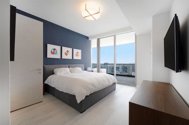 18975 Collins Avenue 3303, Sunny Isles Beach, FL 33160