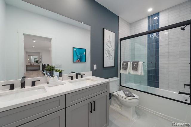 5064 Rutland Drive, York Charter Township, MI 48176