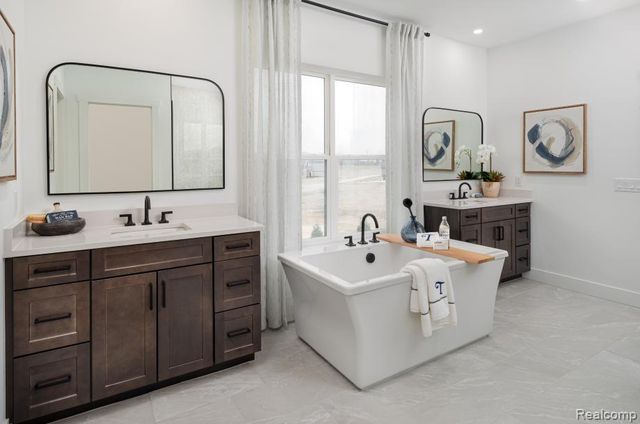 5064 Rutland Drive, York Charter Township, MI 48176