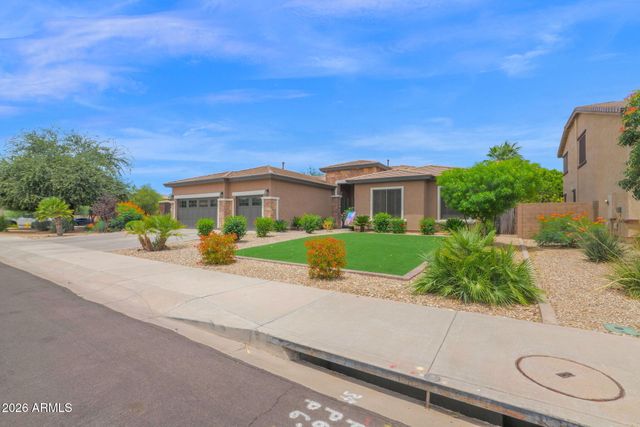 15146 W HIGHLAND Avenue, Goodyear, AZ 85395