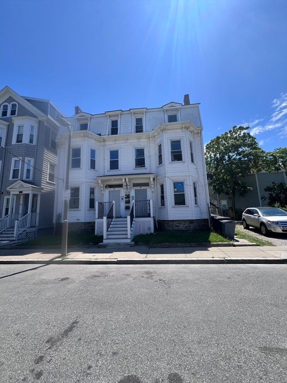 20 Rockville Park 1, Boston, MA 02119