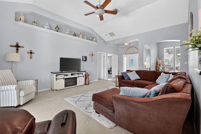 4215 WILLIAMS STREET, Fruitland Park, FL 34731