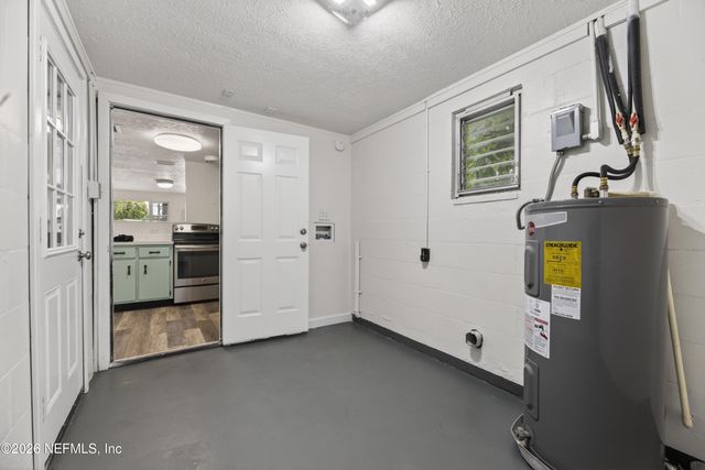 398 TOCCOA Road, Orange Park, FL 32073