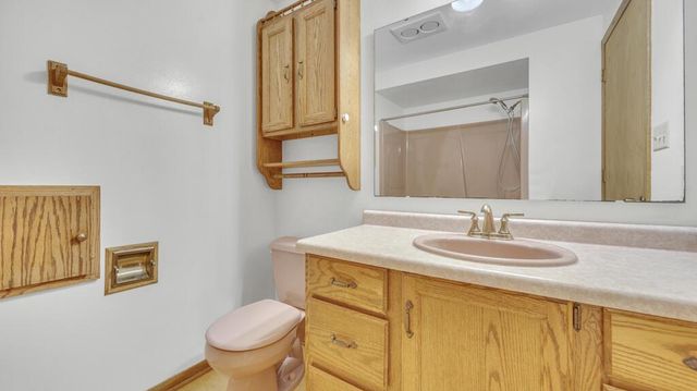 1723 Hilltop DRIVE, Sheboygan, WI 53081