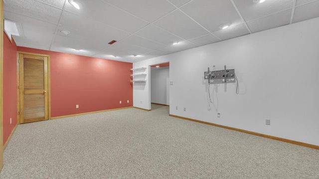 1723 Hilltop DRIVE, Sheboygan, WI 53081