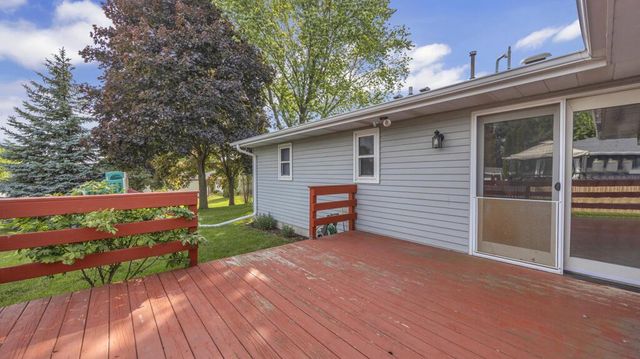 1723 Hilltop DRIVE, Sheboygan, WI 53081