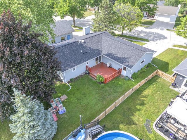 1723 Hilltop DRIVE, Sheboygan, WI 53081