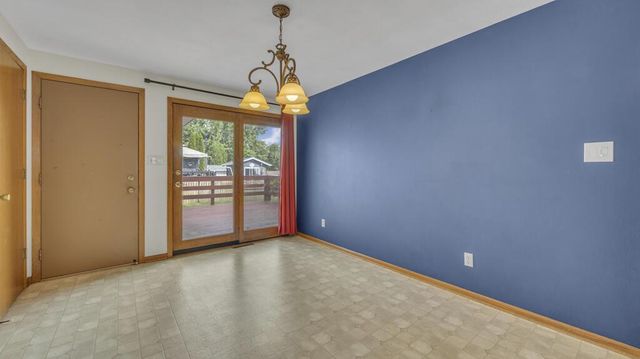 1723 Hilltop DRIVE, Sheboygan, WI 53081