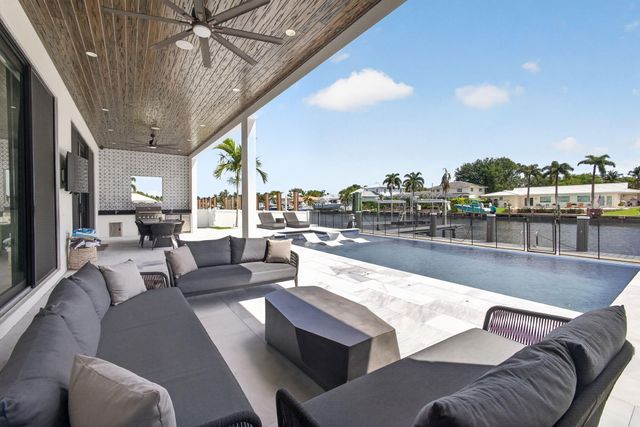 824 Shore Drive, North Palm Beach, FL 33408