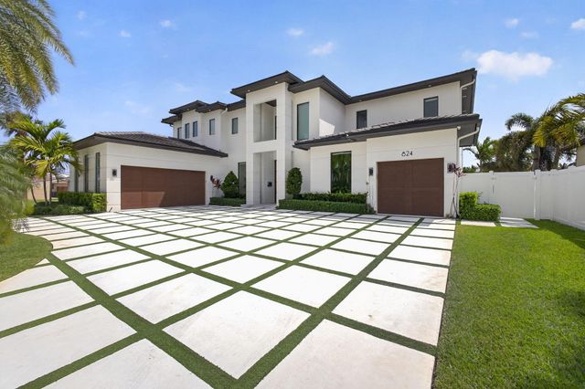 824 Shore Drive, North Palm Beach, FL 33408
