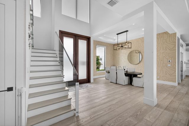 824 Shore Drive, North Palm Beach, FL 33408