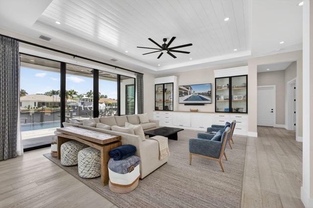 824 Shore Drive, North Palm Beach, FL 33408