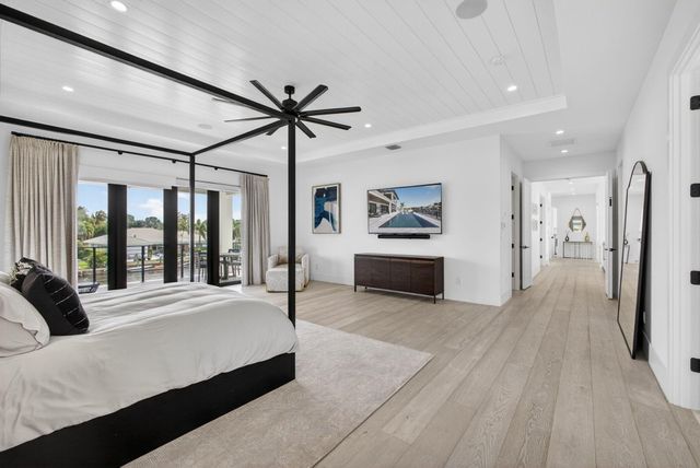 824 Shore Drive, North Palm Beach, FL 33408