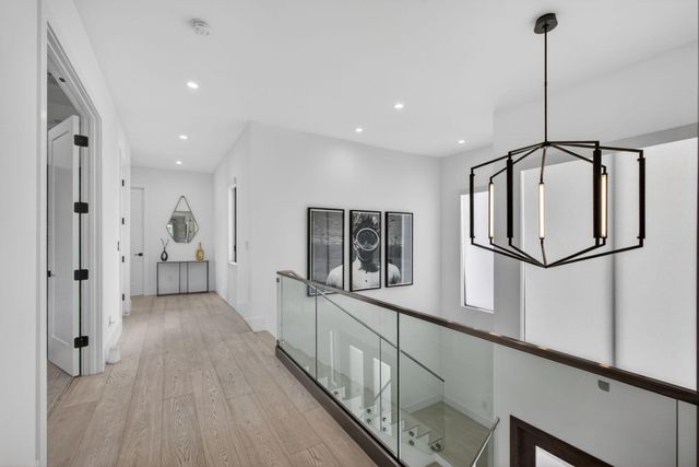 824 Shore Drive, North Palm Beach, FL 33408