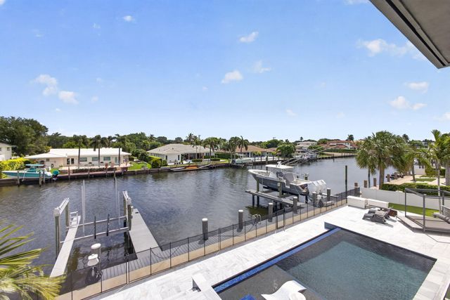 824 Shore Drive, North Palm Beach, FL 33408