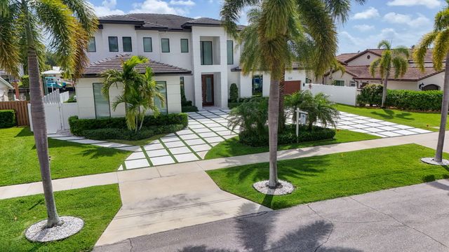 824 Shore Drive, North Palm Beach, FL 33408