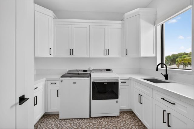 824 Shore Drive, North Palm Beach, FL 33408