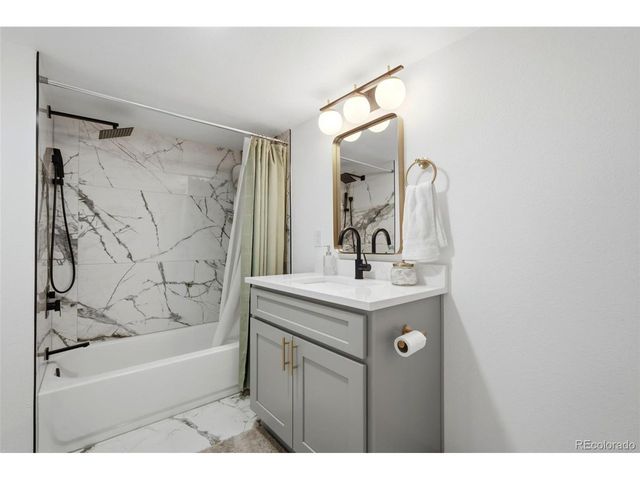 4102 S Quebec St, Denver, CO 80237