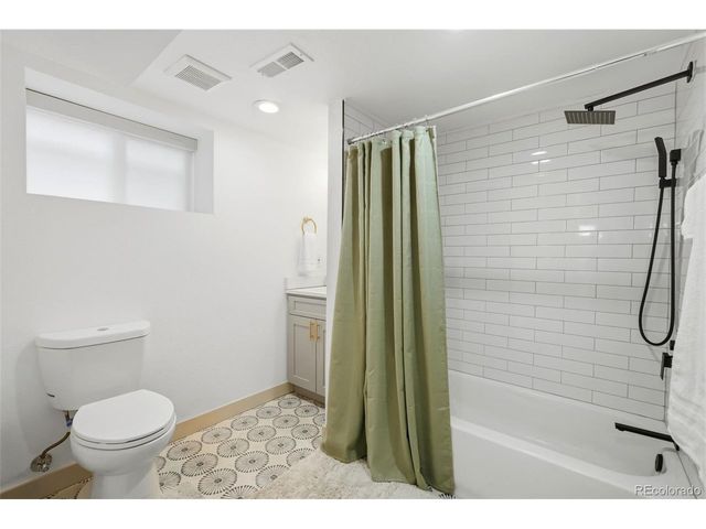 4102 S Quebec St, Denver, CO 80237