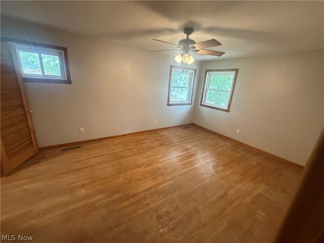 819 39th Street, Vienna, WV 26105
