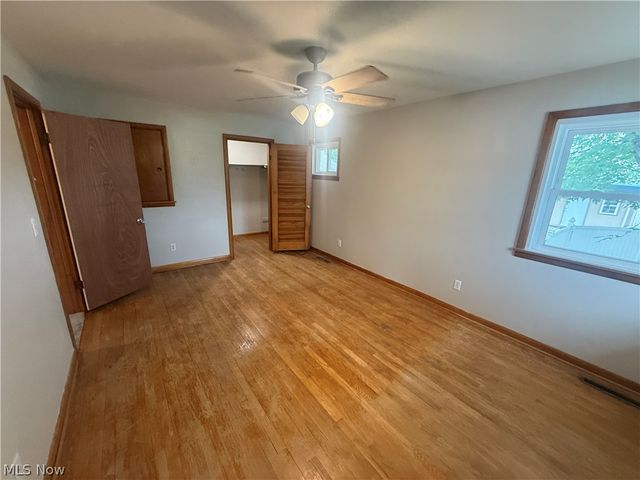 819 39th Street, Vienna, WV 26105