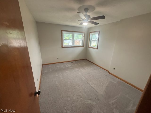 819 39th Street, Vienna, WV 26105