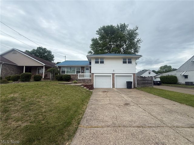 819 39th Street, Vienna, WV 26105