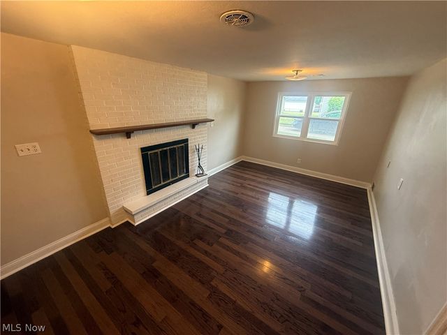 819 39th Street, Vienna, WV 26105