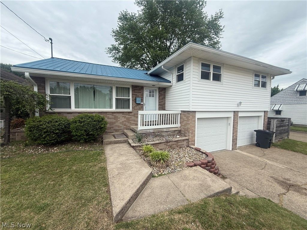 819 39th Street, Vienna, WV 26105