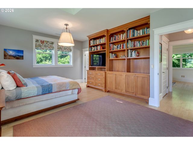 7734 N FOWLER Ave, Portland, OR 97217