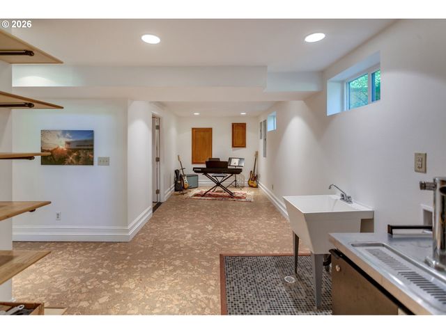 7734 N FOWLER Ave, Portland, OR 97217