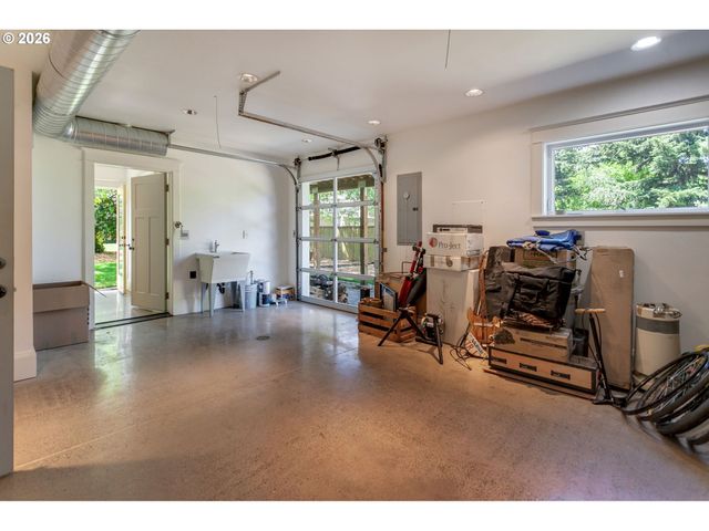 7734 N FOWLER Ave, Portland, OR 97217