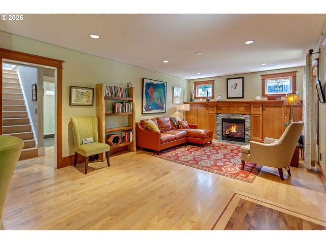 7734 N FOWLER Ave, Portland, OR 97217