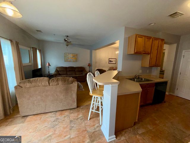 121 Stonebridge Crossing, Newnan, GA 30265